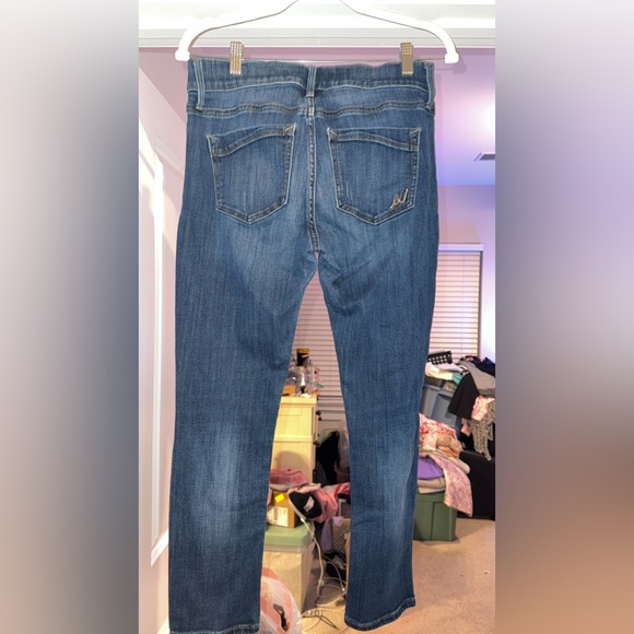 Excellent used condition! Express cropped leggings - mid rise. Size 8 regular - Picture 6 of 7